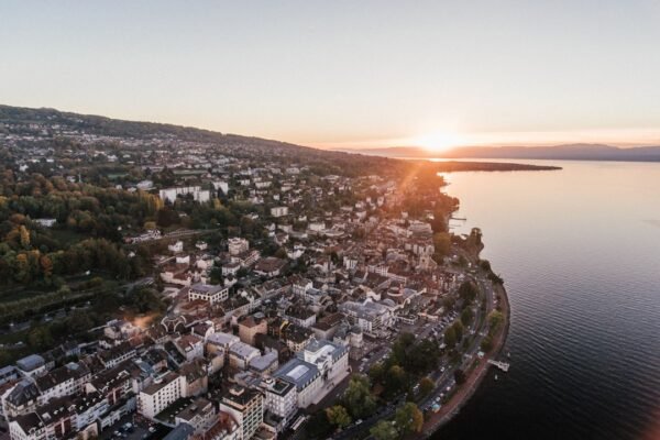 Évian-les-Bains